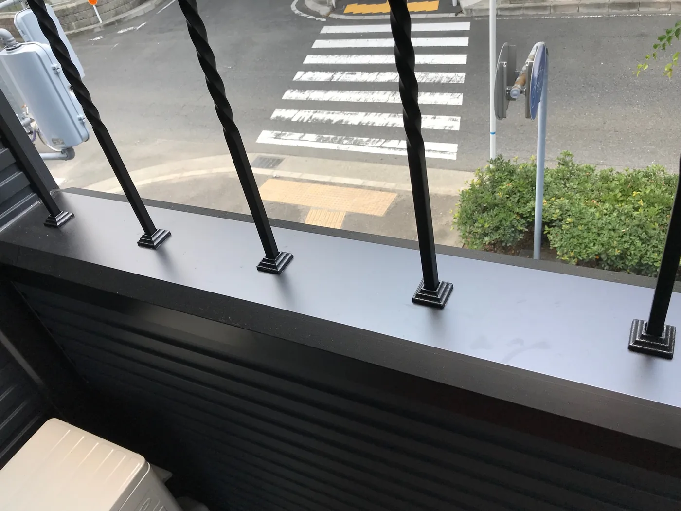 室内の焦点になる天然木の表情
