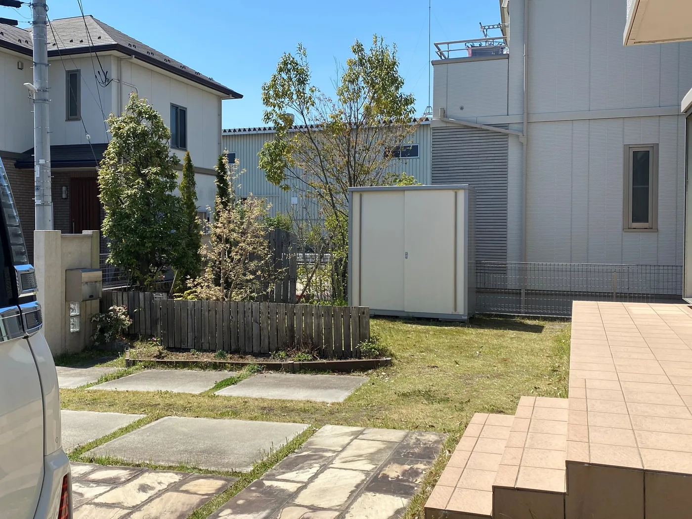 施工前の庭と既存外構